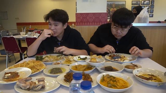 MONSTER MUKBANG IS BACK‼️ MUKBANG 9 MENU NASI PADANG VIRAL PUNYA ARIEF MUHAMMAD SM @JonathanLiandi смотреть онлайн