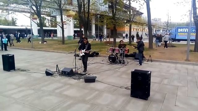 Гр. Черный квадрат. Песня Без Слов (В. Цой) смотреть онлайн