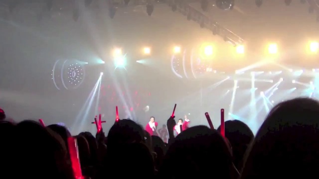 131226   Time Slip   YH Solo Santa Revolution    от Onlyloveyunho Oly..