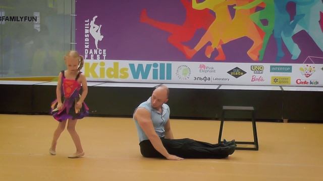 KIDS WILL DANCE FEST Колектив сучасного танцю «Zebra» Лети лепесток смотреть онлайн