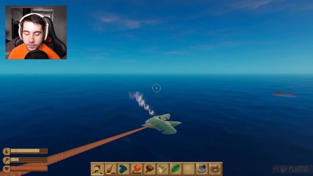 CRAZY SHARK ATTACK! | Base Building and Ocean Survival | Raft Gameplay Episode 1 смотреть онлайн
