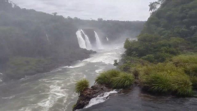 Выходные в Аргентине (Пуэрто-Игуасу) смотреть онлайн
