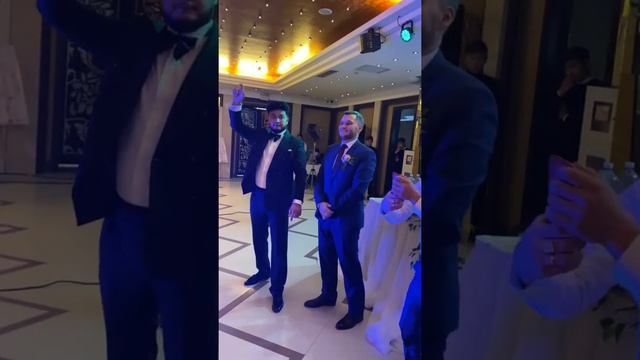 Свадьба в Астане 05.11.21. Подарок невесты жениху, песня. Трогательно, до слёз. смотреть онлайн