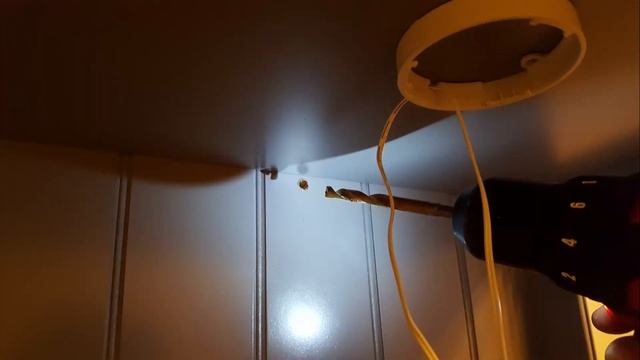 IKEA Glass door cabinet. LED Light installation. Стеклянный шкаф из ИКЕА смотреть онлайн