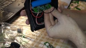 Устраняем неработоспособность фонаря на солнечной батарее! Замена платы.