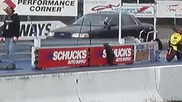 03 Crown Victoria P71 ex-Cop car 1/4 mile смотреть онлайн