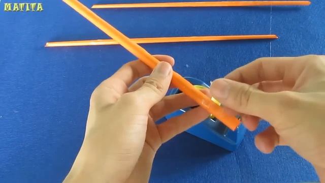 Как сделать складной нож с помощью бумаги - бумаги нож - Игрушка меч смотреть онлайн