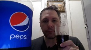 АСМР ИТИНГ. ПЬЮ ПЕПСИ-КОЛУ. ASMR