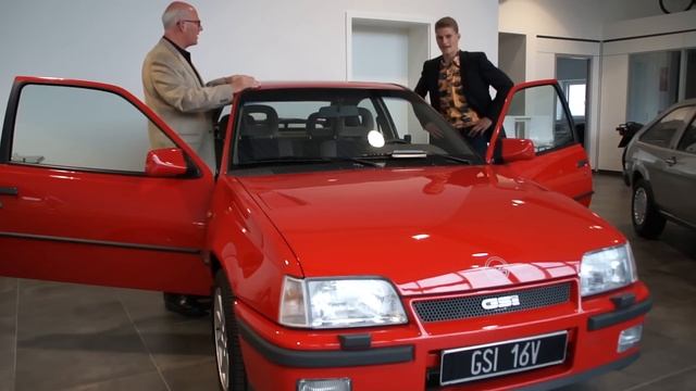 Einzigartig: Ein Opel Kadett E GSI 16V aus 1989 mit nur 6.400 Kilometer смотреть онлайн