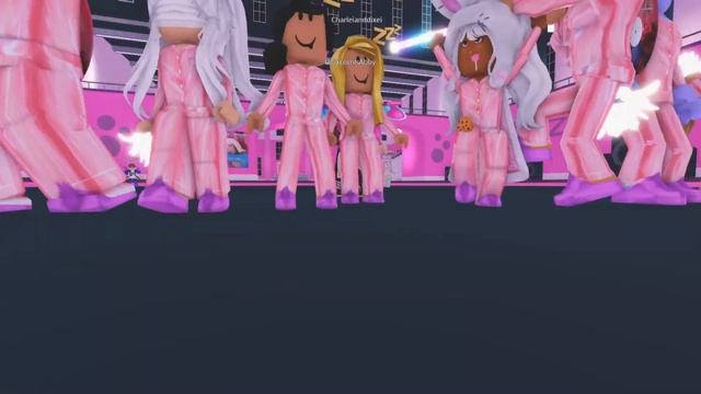 Zara Larsson Roblox Launch Party Recap смотреть онлайн