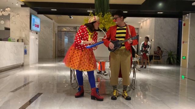Clowns KKDU_Китайский Новый год_Chines New Year смотреть онлайн