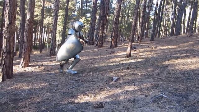 Kid's Medieval Knight Homemade Halloween Costume смотреть онлайн
