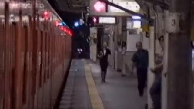 1991 午前四時十分の中野駅 410AM Nakano Station 910803 смотреть онлайн