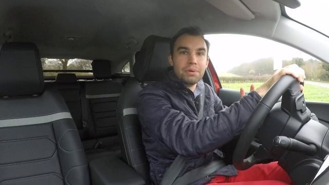 Citroen C4 review – Is it a proper quirky Citroen? смотреть онлайн