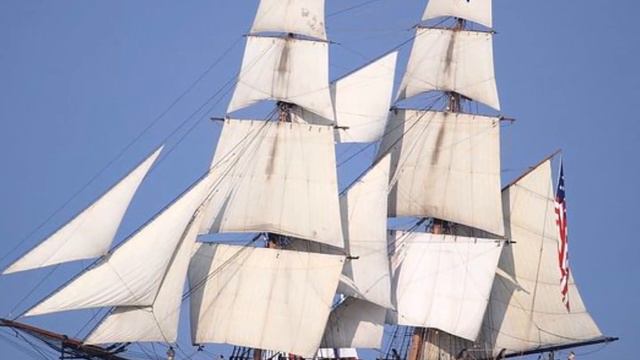 Lighthouses and Ships смотреть онлайн