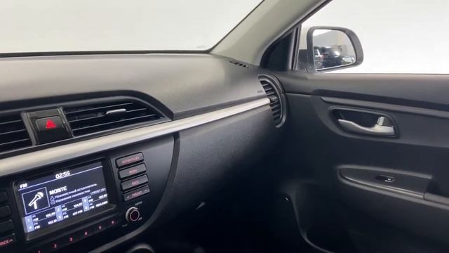 Видеопрезентация автомобиля с пробегом KIA Rio смотреть онлайн