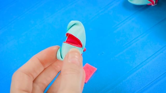 Маленькие 3D бантики Канзаши. Бантики из лент. Мария Калугина. смотреть онлайн