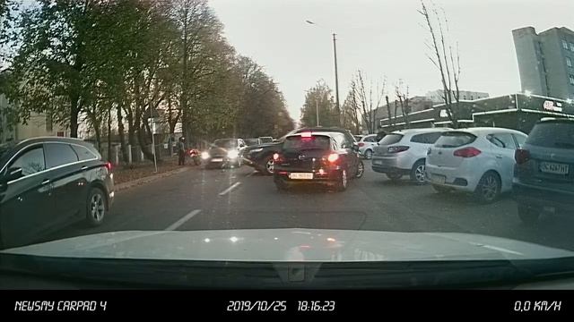 Аварія біля АТБ на Наукова 7
