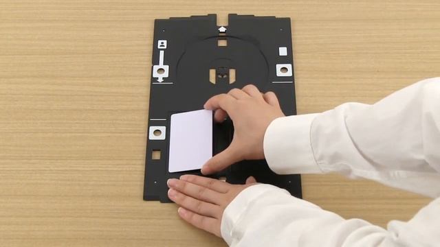 L8050/ET-18100/L18050 - Printing on PVC ID Cards Using Epson Photo+ смотреть онлайн