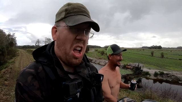Fishing for Alligators!!! Catch Clean Cook Alligator смотреть онлайн