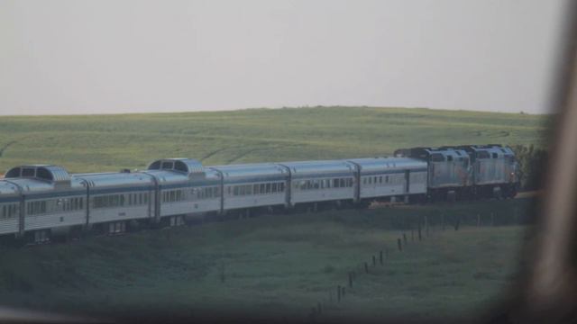 Part 1: VIA Rail - Alberta To New Brunswick - Through A Railfan's Camera смотреть онлайн