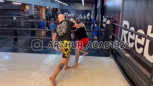 Акаб вернулся ! Первая тренировка смотреть онлайн