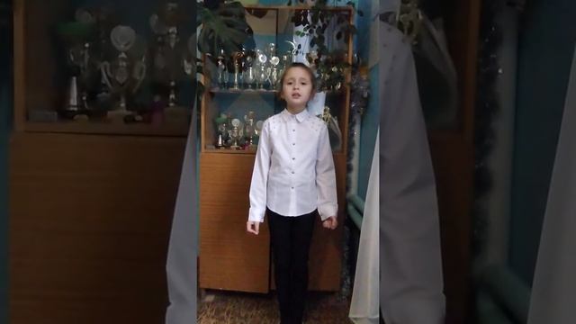 Суховеева Вероника с. Сасыколи 10лет стихотворение Н.Бондаревой-Балдык Странный дуэт смотреть онлайн