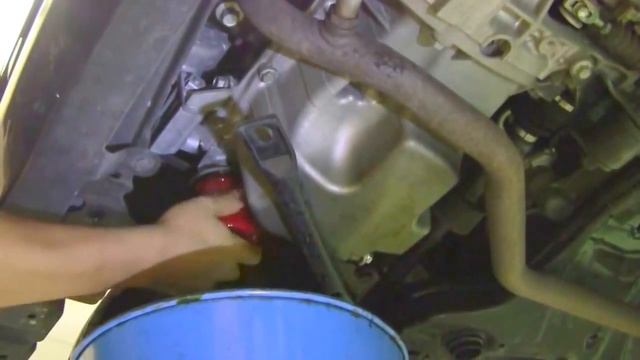 How to Change Your Oil (COMPLETE Guide) Daihatsu MOVE＠Dream Factory Official YouTube смотреть онлайн