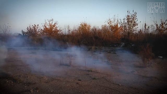 40 мощных петард Корсар в канистре /40 PETARDS KORSAR 5 VS CANISTER смотреть онлайн