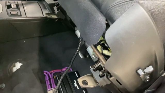 Невидимая аудиосистема Subaru Outback. Автозвук за 52 тыс. рублей + шумоизоляция дверей и салона смотреть онлайн