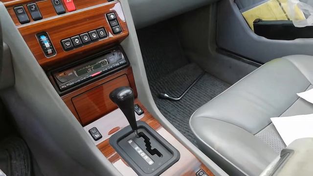 Mercedes E 320 w124 start up смотреть онлайн