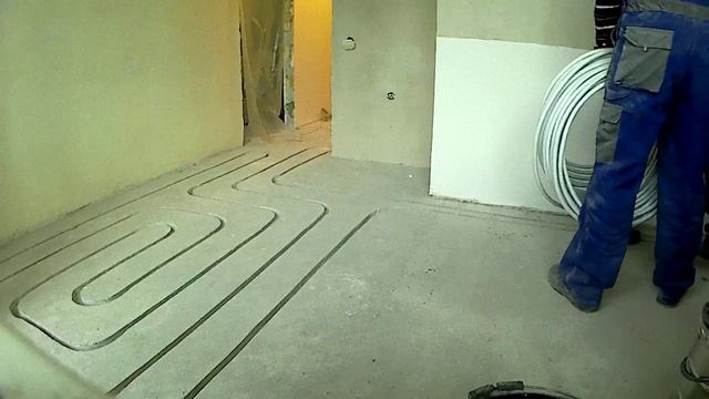 Водяной тёплый пол в готовой стяжке... смотреть онлайн