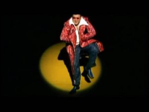 Руки вверх! - Эй, парни!