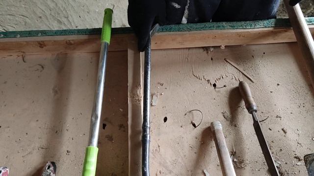 Неожиданный инструмент для снятия побелки. Большая саперная лопата. смотреть онлайн