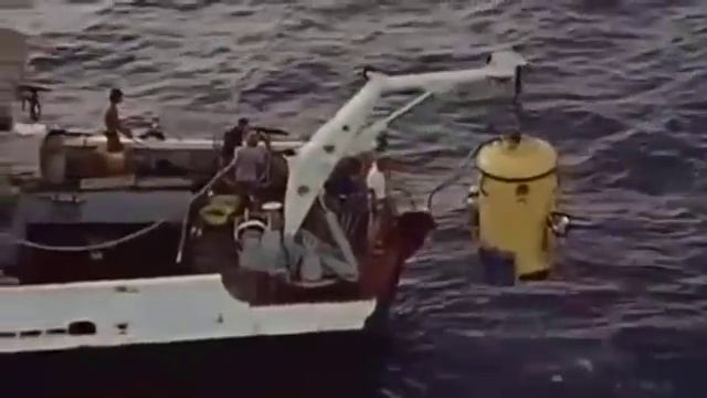 Jacques Cousteau's Search for Titanic's Sister Ship, Britannic смотреть онлайн