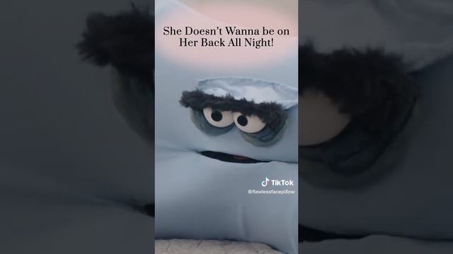 Break Up with Your Pillow & Switch to the Flawless Face Pillow смотреть онлайн