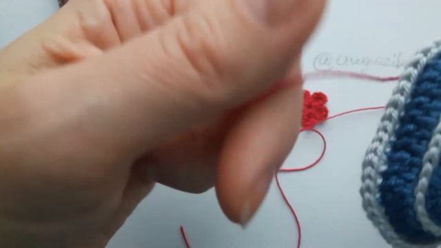 ЦВЕТОЧЕК маленький вязаный для декора смотреть онлайн