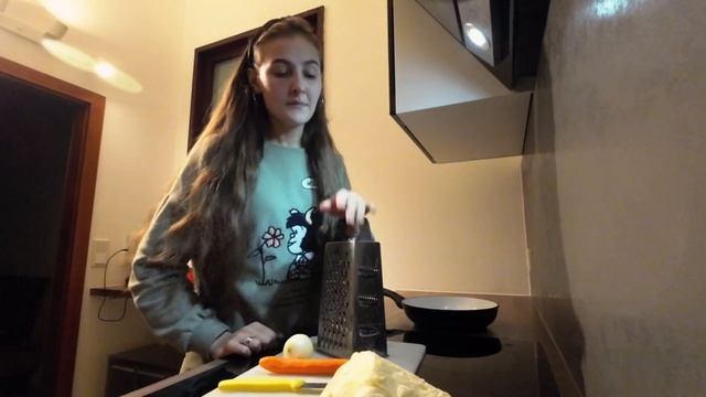 WEEKLY VLOG | Подарки на Рождество? Картина по номерам ??? Украшаем терассу✨ смотреть онлайн