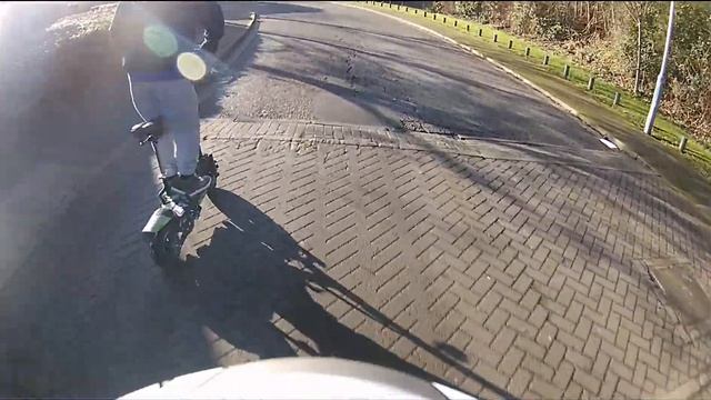 More petrol scooter fun смотреть онлайн