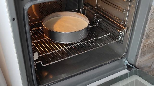 ПЫШНЫЙ БИСКВИТ можно есть ГУБАМИ!!! Получится у ВСЕХ!!! смотреть онлайн