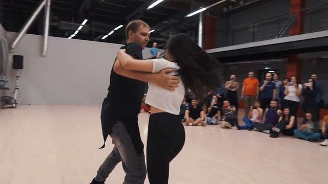 Andrey Antonov & Gulnara Yudintseva. Zouk demo. #Birthday #Zouk Community смотреть онлайн