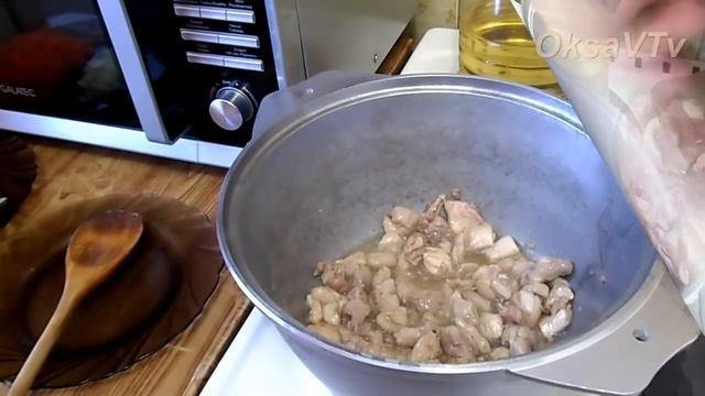 Гречневая каша с курицей и овощами. Buckwheat porridge with chicken and vegetables. смотреть онлайн