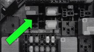 Вот блок предохранителей и реле. ДЭУ  ЛАНОС.1997 -  2008 год.Что за что овечает.