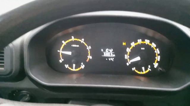 Блокировка на *Ниве*. Когда можно/нужно включать и не попасть в кювет/аварию. смотреть онлайн