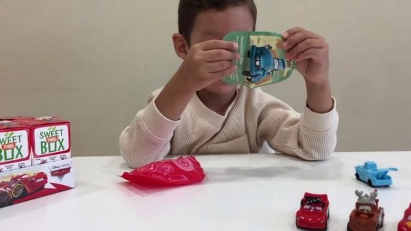 Распаковка SWEET BOX "Тачки"