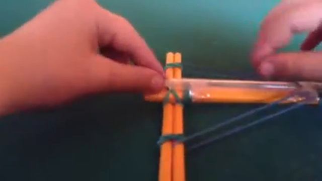 Арбалет из карандашей смотреть онлайн