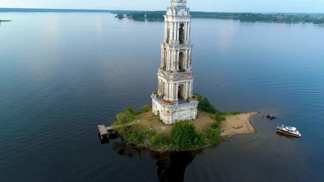 Много раз видел, решил побывать сам смотреть онлайн