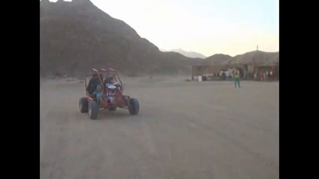 ЕКСКУРСІЯ В ПУСТЕЛІ.........ЄГИПЕТ смотреть онлайн