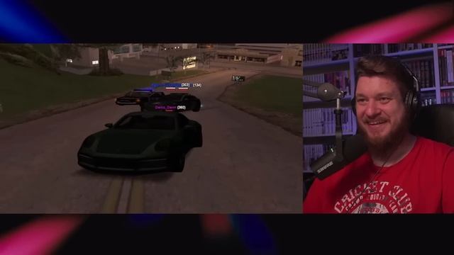 ПРЕДАЛ БРАТА ЗА 100 РУБЛЕЙ В GTA SAMP | РЕАКЦИЯ НА STRAYF