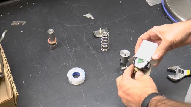 Collectramatic Instructional Video: PS2536 Pressure Gauge Installation смотреть онлайн